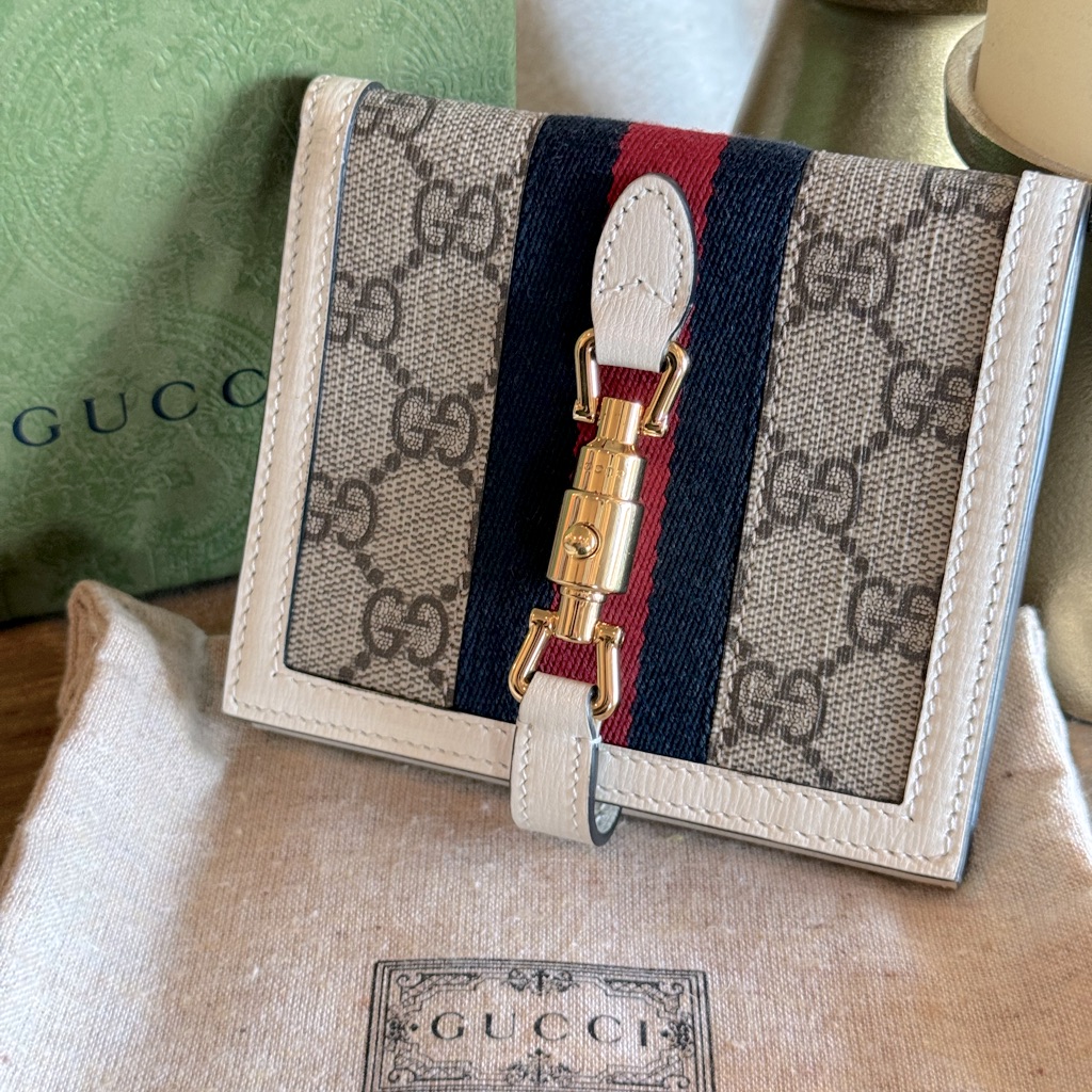 Gucci Gg Supreme Jackie Sherry Line Wallet